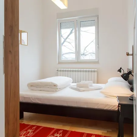 Center 2bdr Additional Living King Bed 4 Pers